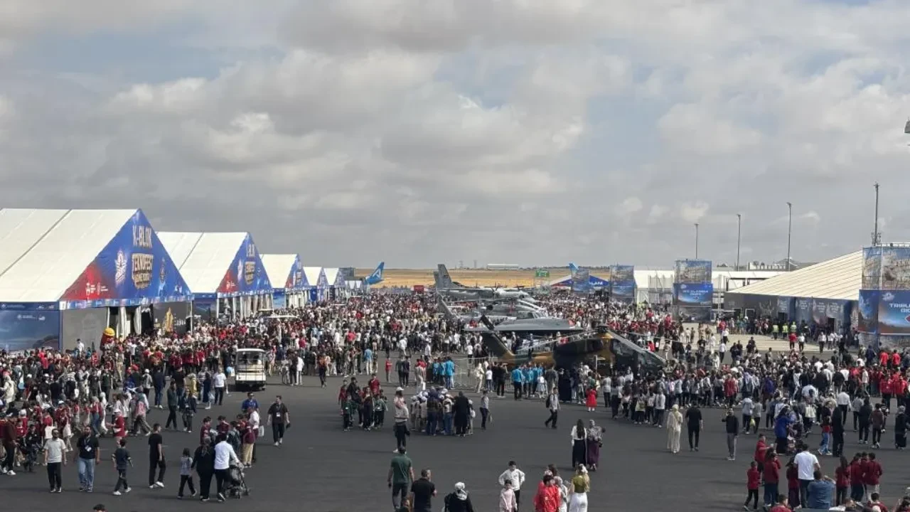 TEKNOFEST Güneydoğu coşkusu 3'üncü gününde! Binlerce vatandaş alanı hıncahınç doldurdu
