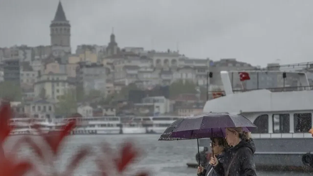 Yarın İstanbul'da hava nasıl? 3 4 Ekim hafta sonu yağmur var mı, pazar günü yağışlı mı?
