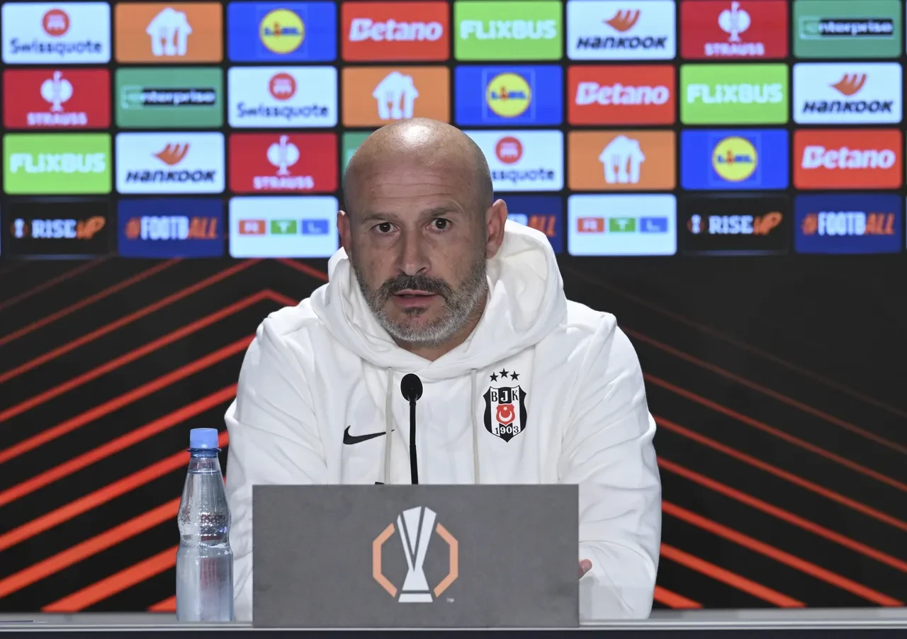 Beşiktaş-Crystal Palace maçının hakemi belli oldu