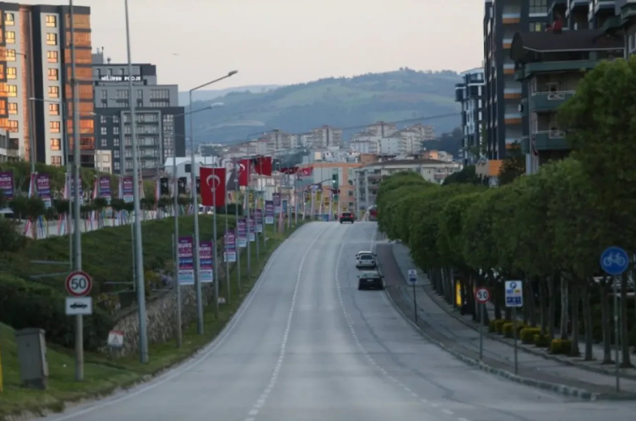 Bursa’da sürücülere trafik uyarısı: Yarın bu yollar trafiğe kapatılacak