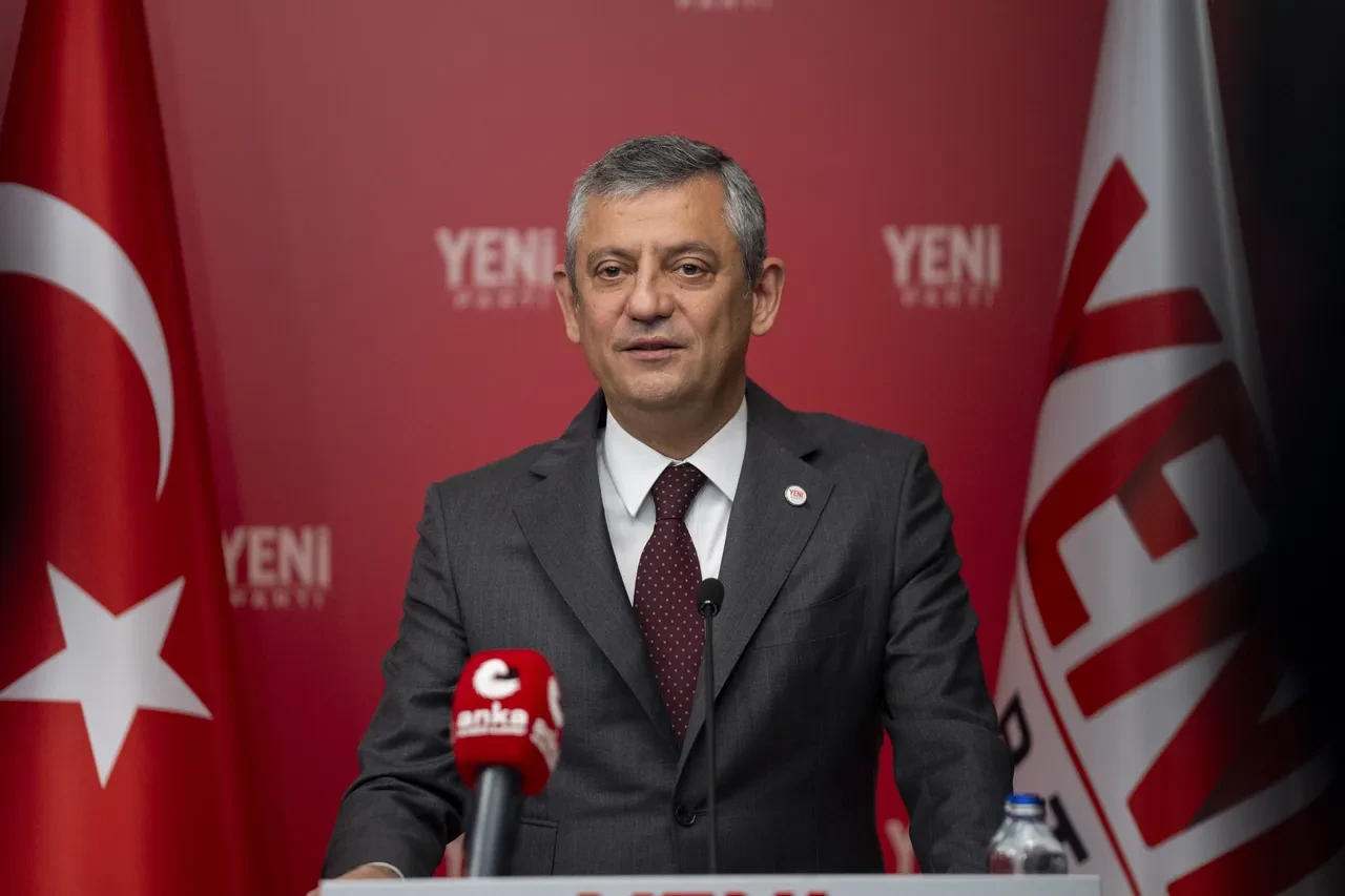DEM Parti'den Yeni Parti'ye ziyaret! Erken seçim mesajı dikkat çekti