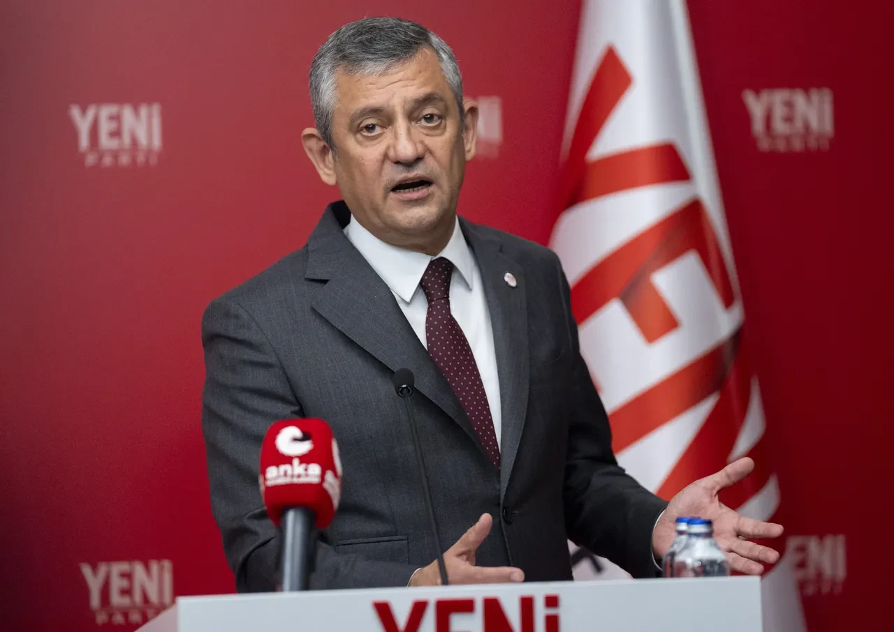 DEM Parti'den Yeni Parti'ye ziyaret! Erken seçim mesajı dikkat çekti