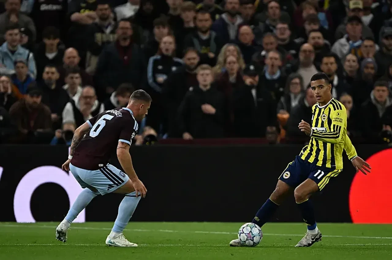 Fenerbahçe, Şampiyonlar Ligi’nde Slavia Prag’ı konuk ediyor: İşte dev maçın muhtemel 11’leri!