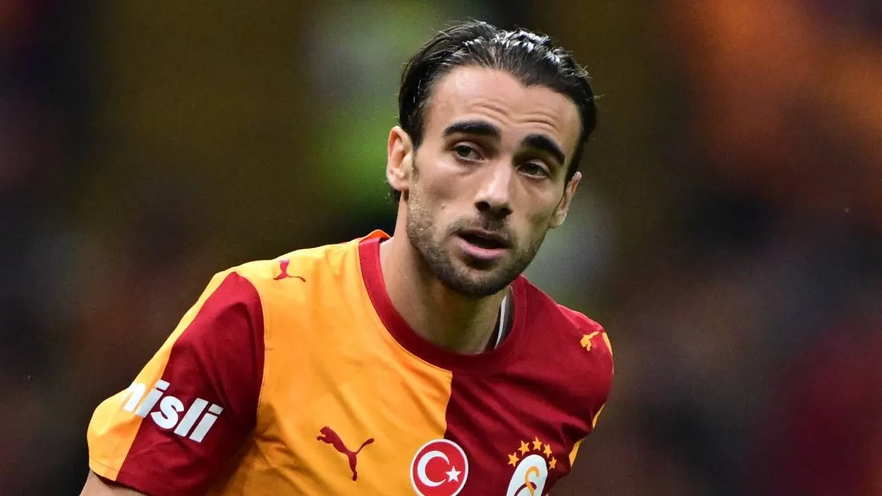 /spor/galatasarayda-yunus-akgunden-lille-maci-sozleri-kazanmak-icin-her-seyi-yapacagiz-3366486