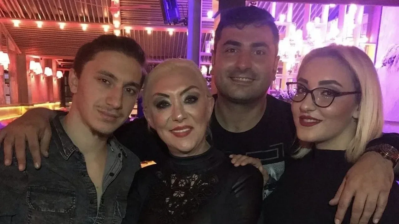 Güllü’nün oğlu Tuğberk’ten merak uyandıran yeni paylaşım! ‘Birini içeri tıkıp…’