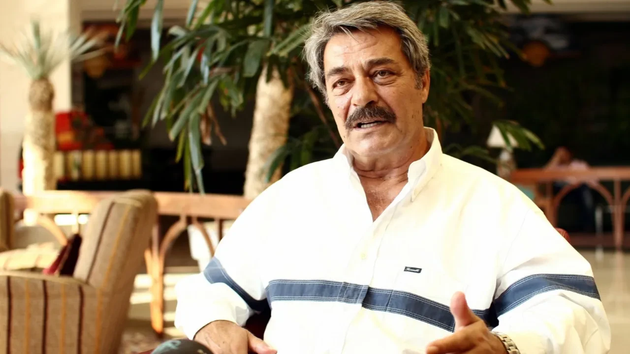 Kadir İnanır'ın şoförü Ali'den Jülide Kural hakkında çarpıcı açıklamalar! "Kadir abiye kan verdiğim için kovdu"