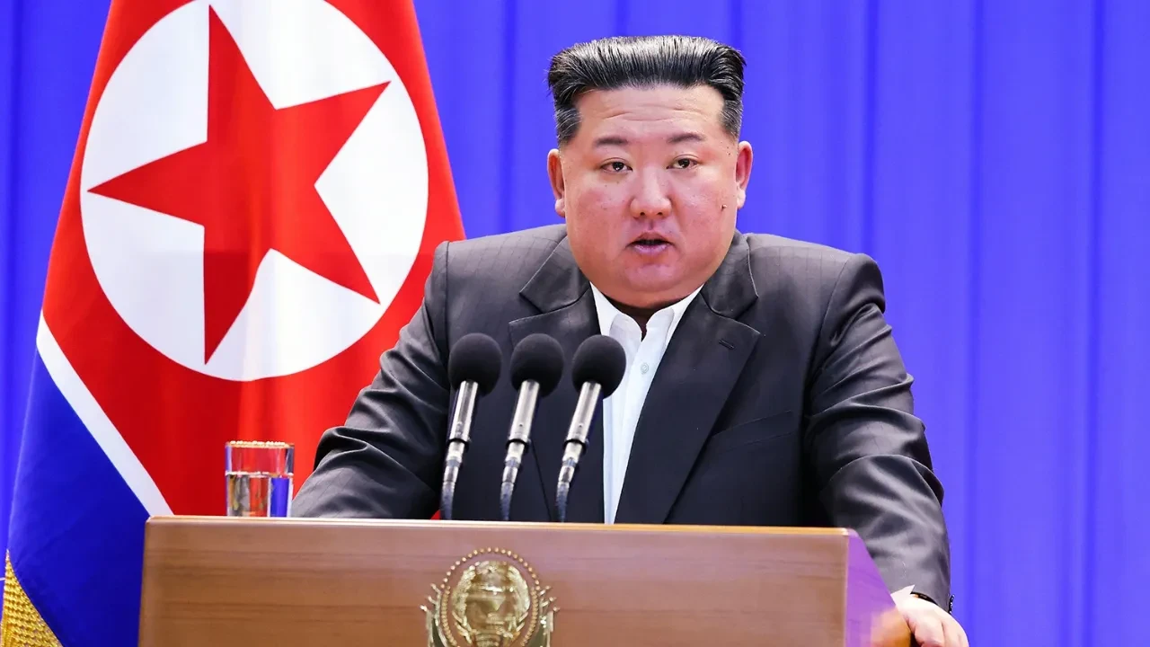 Kuzey Kore lideri Kim Jong-un'un sağlık durumu hakkında çarpıcı iddia! Tüm dünyayı salladı, halefi ortaya çıktı