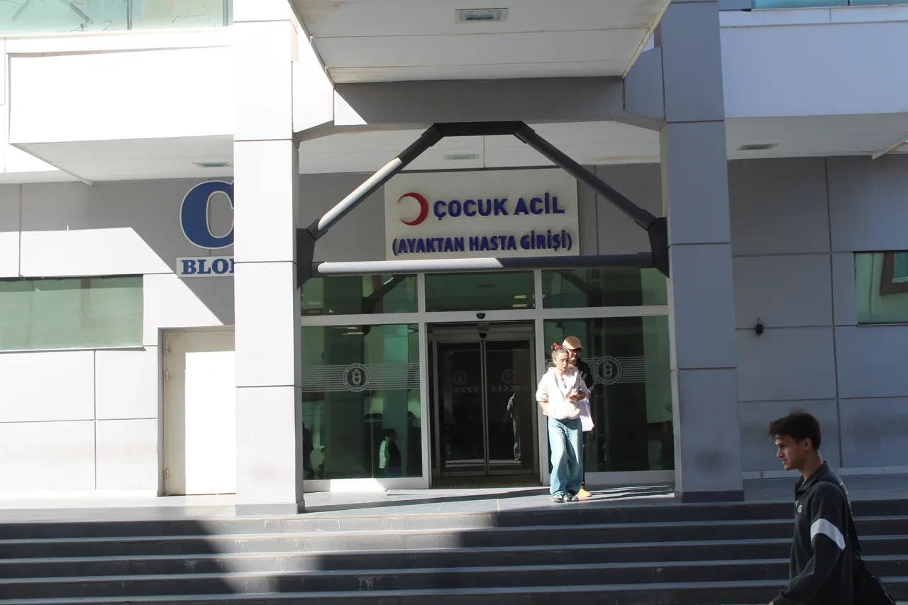 Okula soslu makarna getirdi, 3 öğrenci zehirlendi