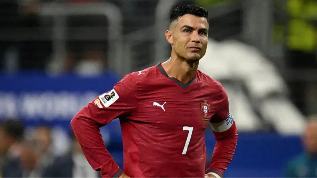 Portekiz, milli takım kampını terk eden Ronaldo'nun cezasını açıkladı