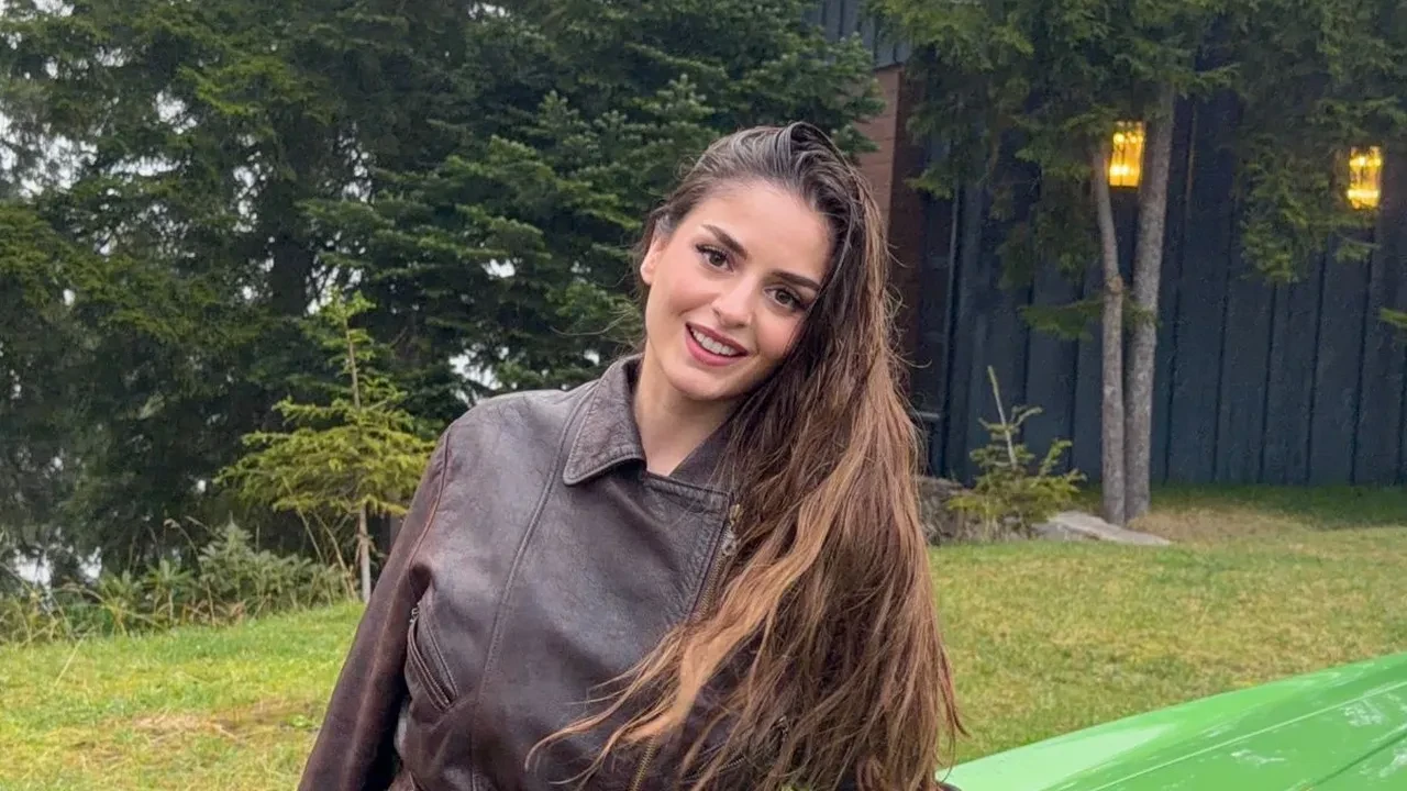 Selen Özbayrak kimdir? Selen Özbayrak kaç yaşında? Selen Özbayrak hangi dizilerde oynadı?