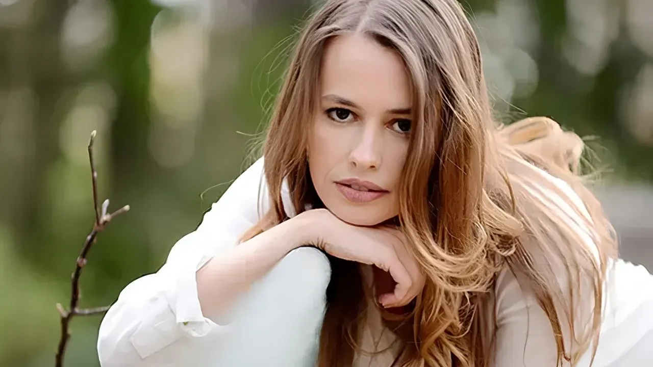 Sümeyra Koç, Ölüm Bizi Ayırana Dek dizisiyle ekranlara dönüyor
