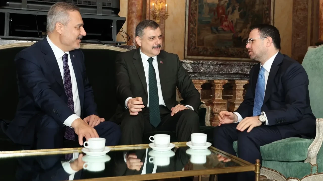 ‘Yorulmadan çalışmaya devam’ notuyla paylaştılar: Dışişleri, İçişleri ve Adalet Bakanlarımız Brüksel'de