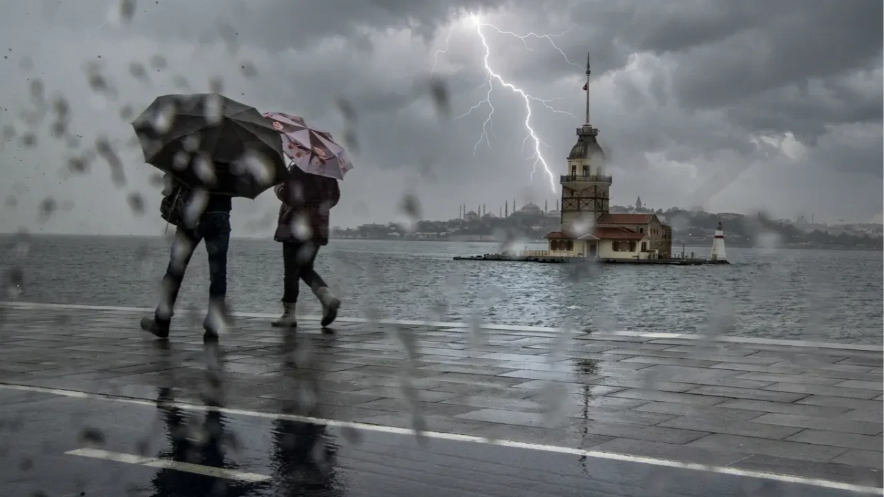 21 Ekim 2026 hava durumu | Meteoroloji İstanbul dahil birçok kent için gün verdi: Kuvvetli sağanak geliyor