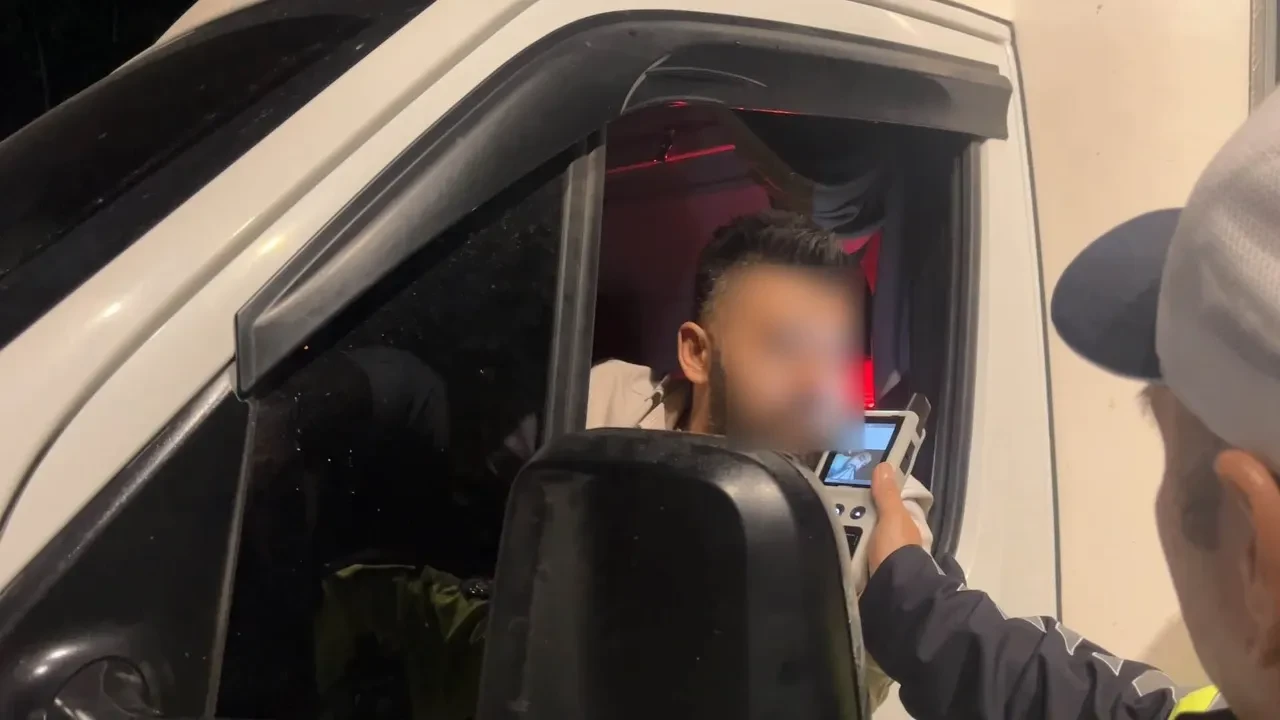 Bursa'da alkol denetimine takılan sürücüden ilginç savunma: 'Uyumaya geldim'