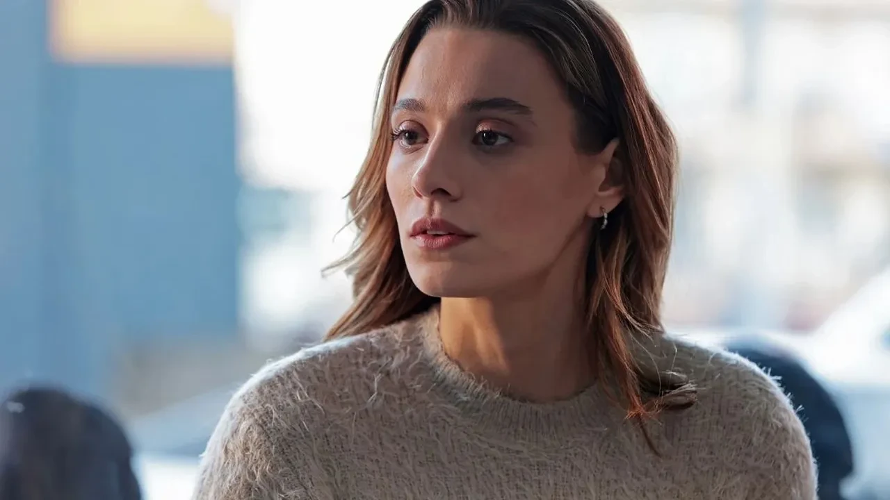 Eşref Tek'in başrol kadın oyuncusu kim olacak? Nefesler tutuldu: Esra Bilgiç mi, Hande Erçel mi, Sümeyye Aydoğan mı?