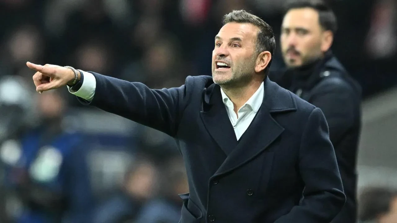 Galatasaray'da Okan Buruk, 4-2'lik Lille zaferini yorumladı! "Geriye düştük ama geri dönmeyi başardık"