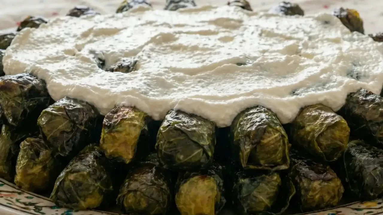 Lor dolması tarifini Erzurumlu komşumdan öğrendim! Kış boyu kahvaltımızdaki lezzet