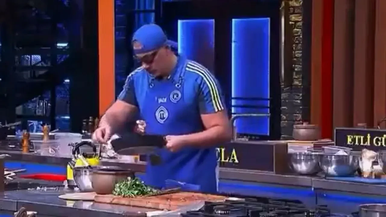 MasterChef’te Şadi’ye çifte tadım tepkisi! MasterChef’te Şadi olayı sosyal medyayı karıştırdı