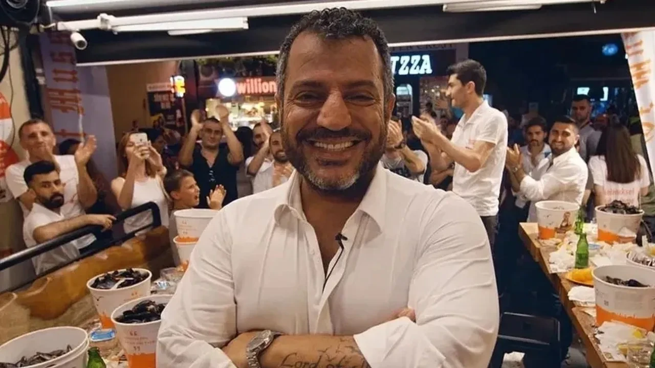 Midyeci Ahmet Mardin’de evlendi verdiği sözü unutmadı! 10 gün 10 gece her şey bedava
