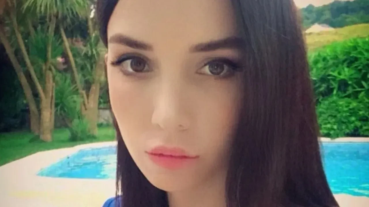 Sel felaketi manken Elif Ece Uzun’u mağdur etti! Evine giremiyor, çocukları için yardım bekliyor