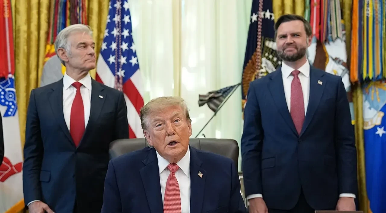 Trump’tan Beyaz Saray’da dikkat çeken açıklamalar: "Böyle giderse Avrupa kalmayacak"