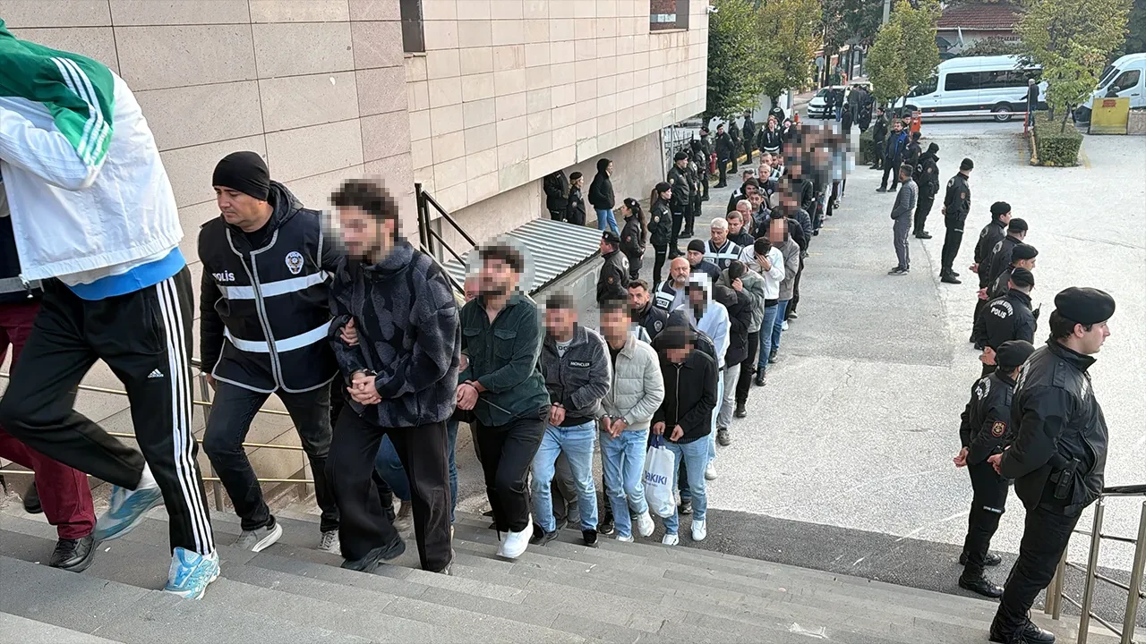 Yasa dışı bahis üzerinden 7,1 milyar liralık vurgun: 78 şüpheli tutuklandı