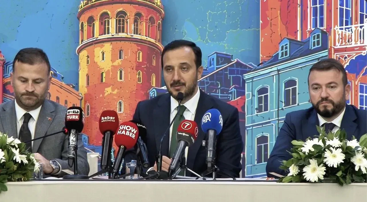 AK Parti İstanbul İl Başkanı Abdullah Özdemir: Arnavutköy'de hızlıca tekli eğitime geçmeyi hedefliyoruz