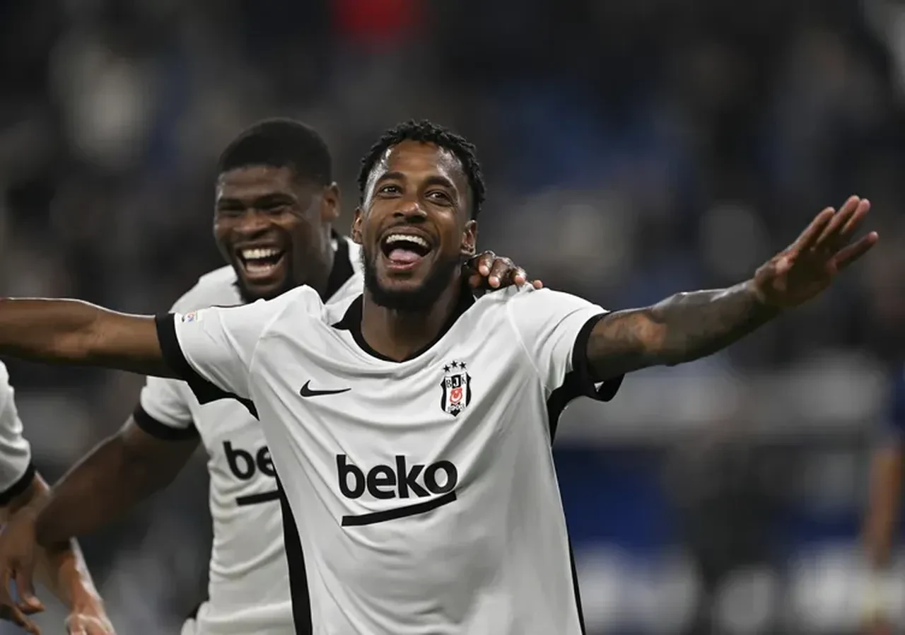 Beşiktaş, Crystal Palace karşısında galibiyet peşinde! Italiano’dan dikkat çeken kadro kararı: İşte dev maçın muhtemel 11'leri