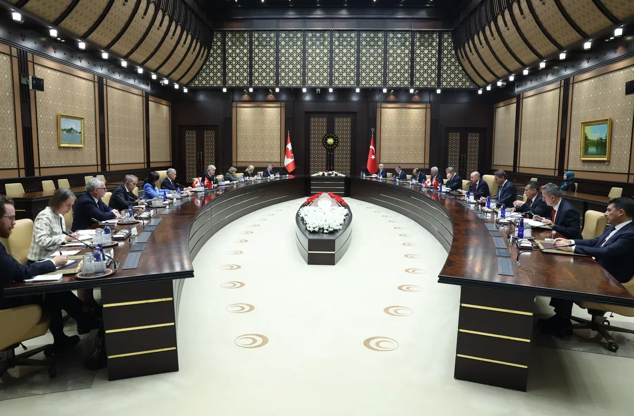Cumhurbaşkanı Erdoğan duyurdu: Kanada ile ticareti 10 milyar dolara çıkaracağız