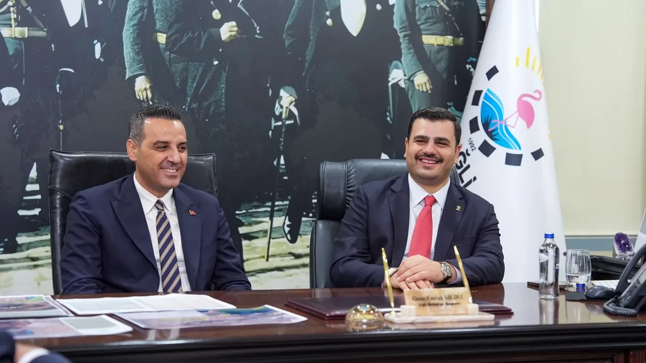 Eyyüp Kadir İnan'dan dikkat çeken İzmir mesajı: "Fetret Devri bitmiştir"