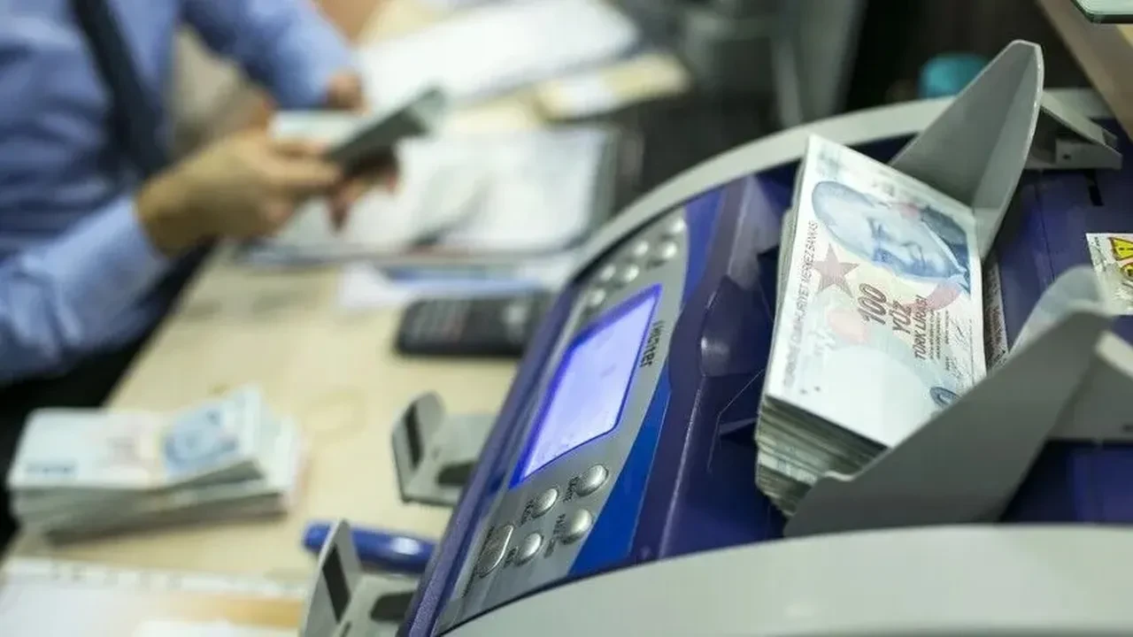 Fon teklifi Meclis'te kabul edilerek yasalaştı
