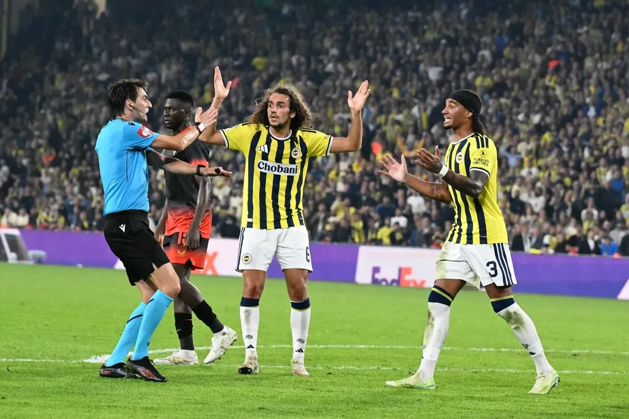 İsmail Kartal ve 4 futbolcu için dikkat çeken karar! Galatasaray derbisi sonrası belli olacak