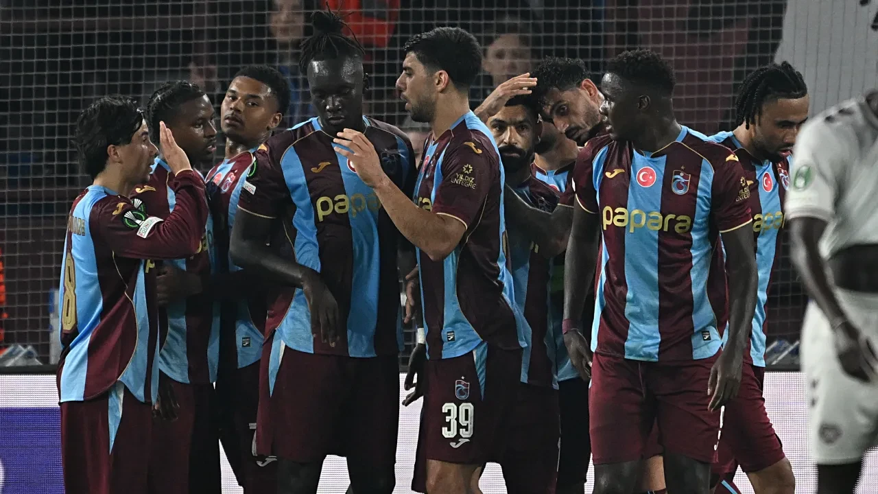 Trabzonspor, Konferans Ligi'nde 2'de 2 yaptı! Bordo-mavililer, Hearts'ı mağlup etti
