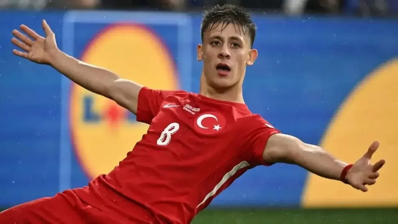 Arda Güler tek bir reklamla servet kazandı! Tek bir kare yıllık maaşı kadar