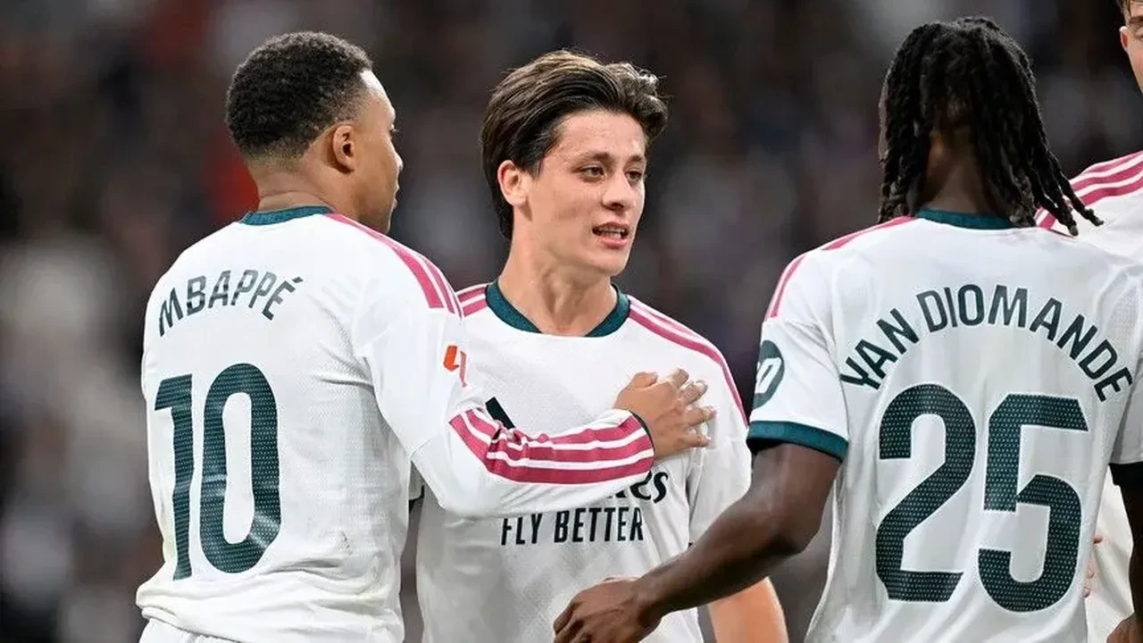 Barcelona Real Madrid hangi kanalda? Şifresiz veren kanallar belli oldu