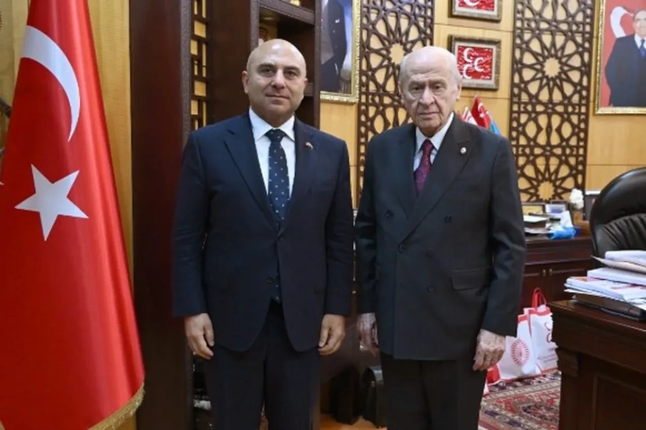 Birlik mesajının ardından dikkat çeken buluşma: Azerbaycan Büyükelçisi'nden Bahçeli'ye  ziyaret