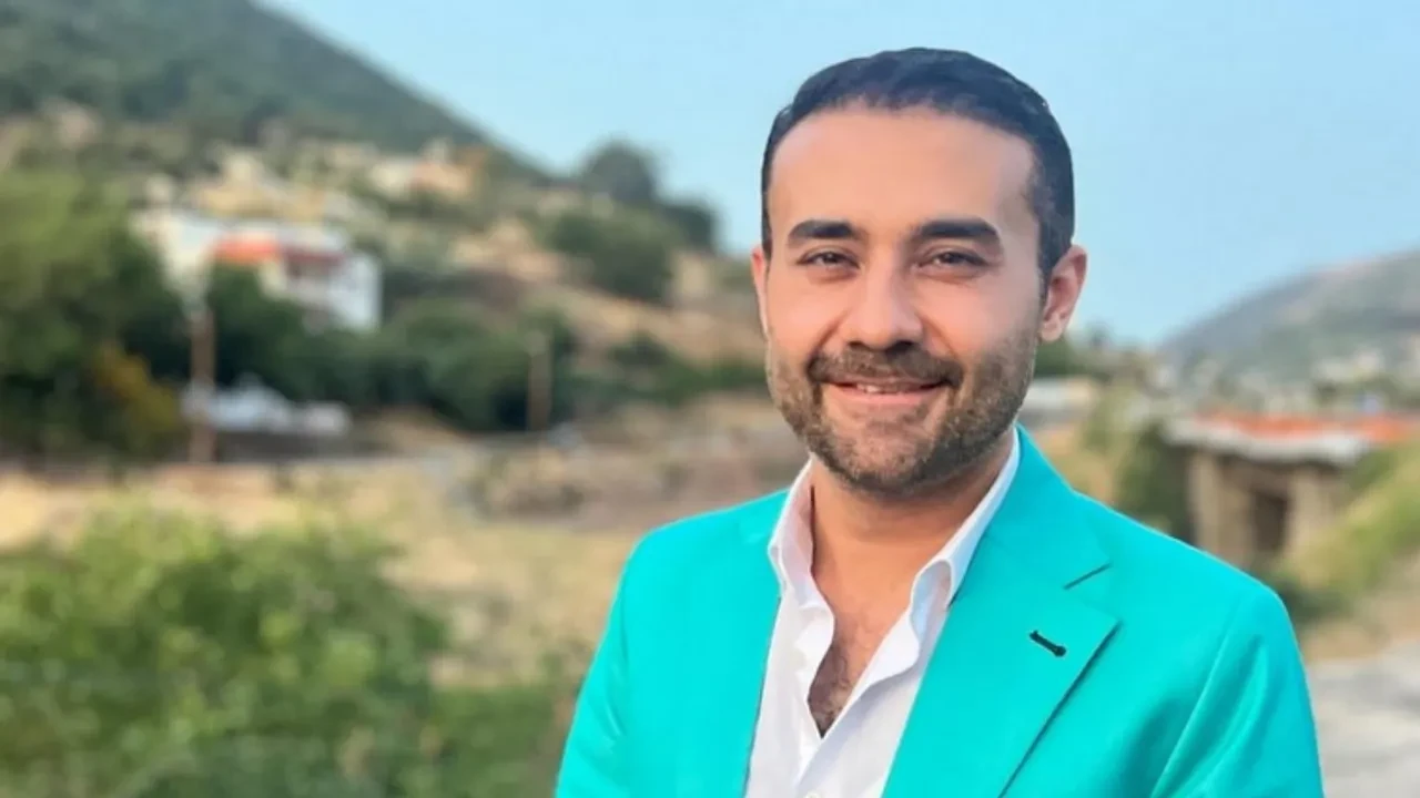 Küçük İbo şarkıcılığı bıraktı! Yeni mesleğini duyan şaşırdı