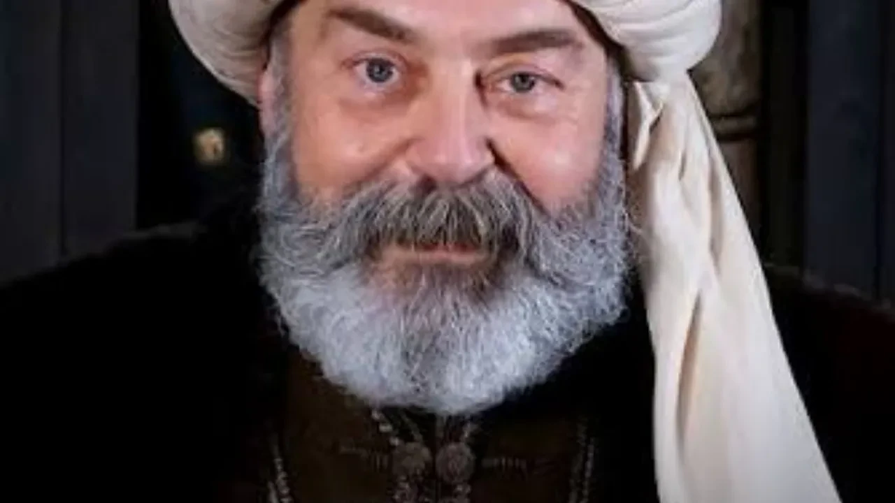 Mehmed Fetihler Sultanı dizisinde Rum Mehmed Paşa neden ayrıldı? Ali Düşenkalkar Mehmed: Fetihler Sultanı dizisine neden veda ediyor?