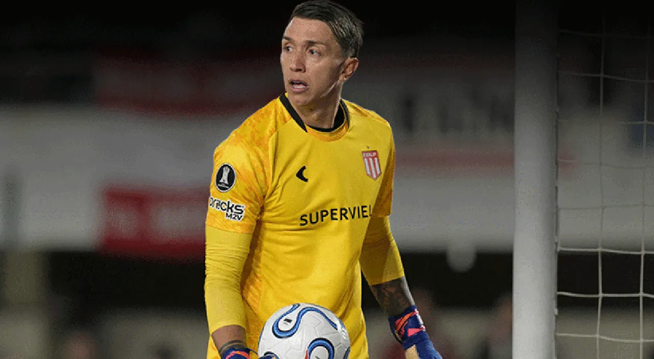 Muslera’dan tarihe geçen performans: Penaltı atışlarında devleşti, takımını finale taşıdı!