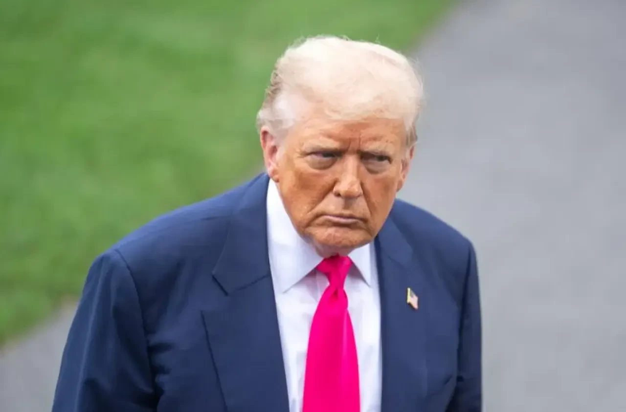 Trump'tan İran'a yeni saldırı sinyali: "Canlarına okuduk, daha da ileri gidebiliriz"