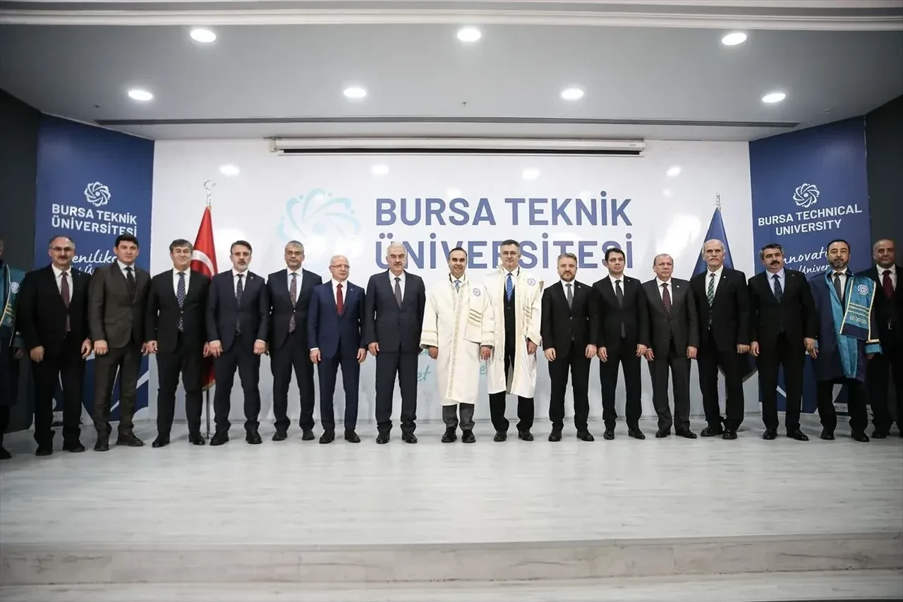 Yerli navigasyon uygulaması için tarih verildi! Bakan Kacır duyurdu