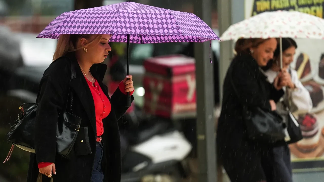 24 Ekim 2026 hava durumu | Meteoroloji saat vererek uyardı: 19 ilde sağanak var