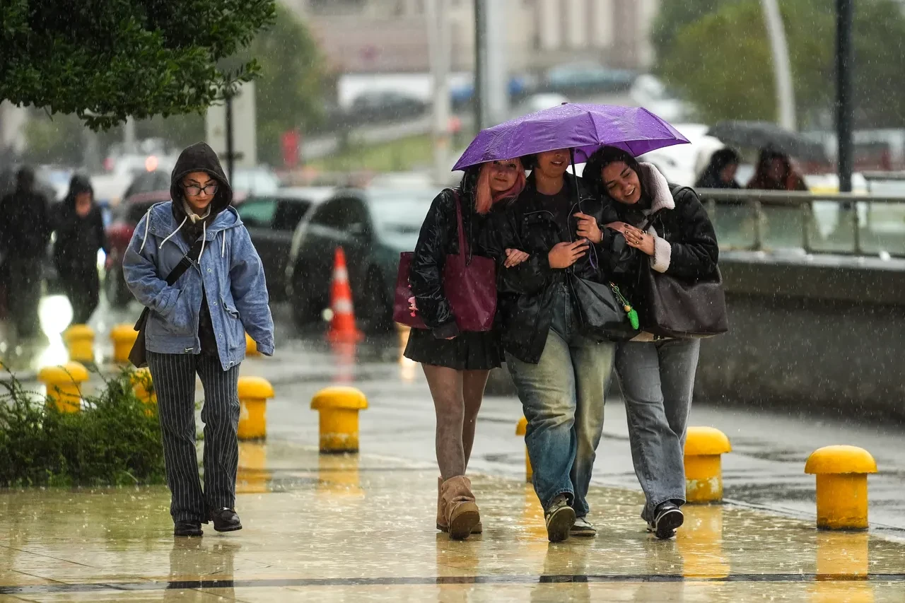 24 Ekim 2026 hava durumu | Meteoroloji saat vererek uyardı: 19 ilde sağanak var