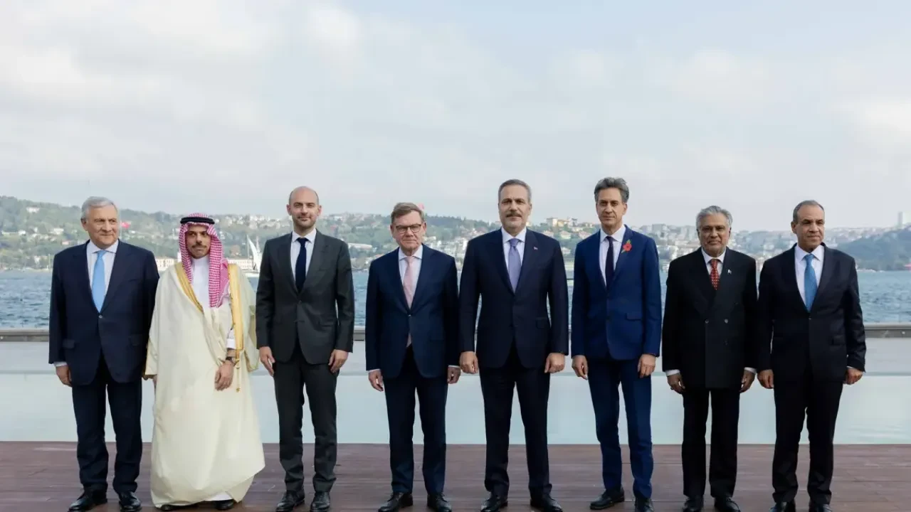 8 ülkeden dünyaya ortak çağrı: Diyalog ve diplomasi vurgusu 