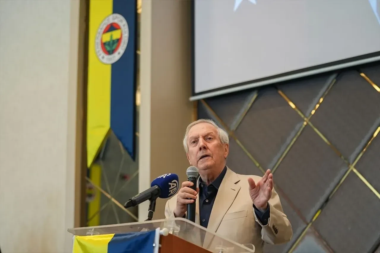 Aziz Yıldırım'dan şok İsmail Kartal açıklaması: 'Kafamda yoktu' dedi, veda tarihini duyurdu!