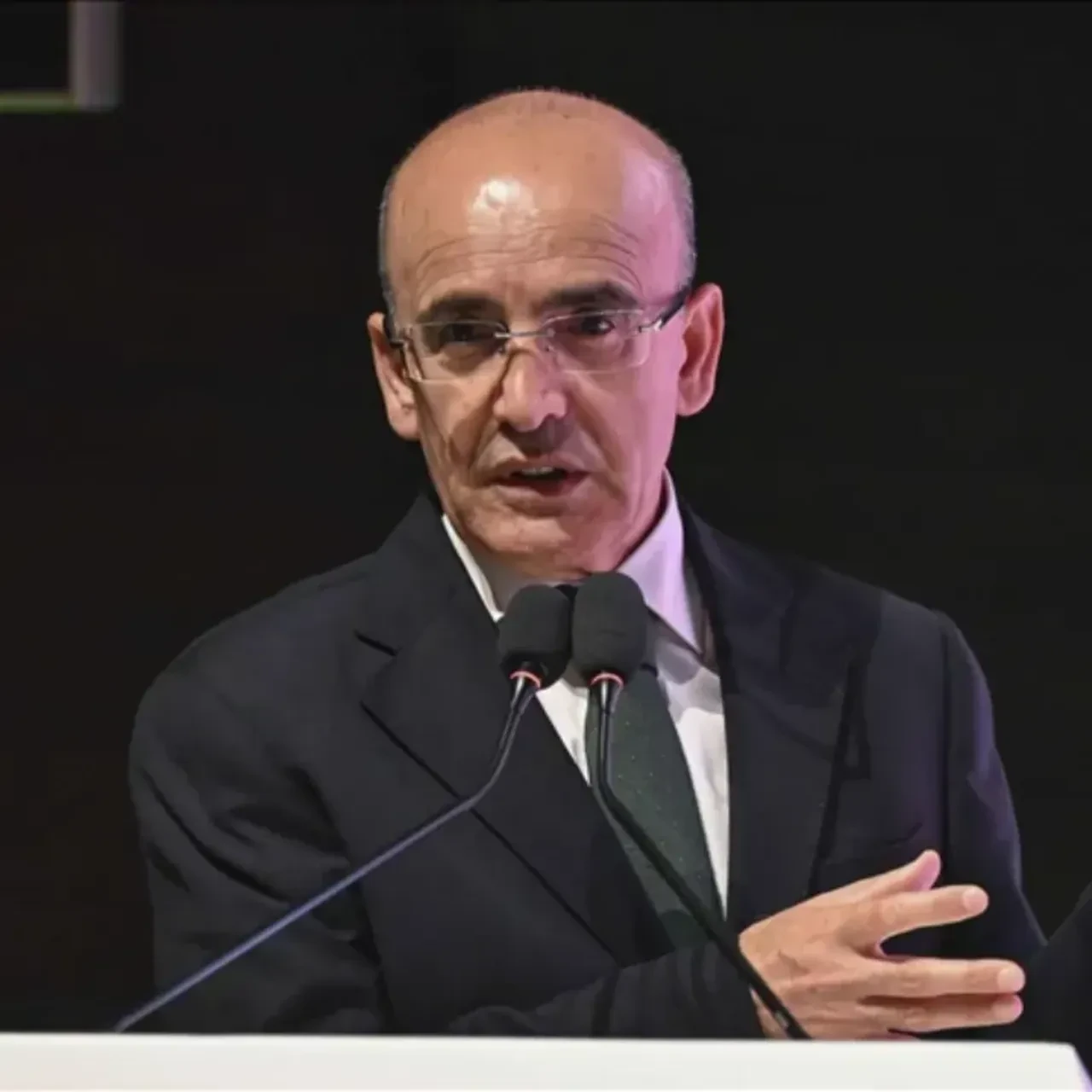 Bakan Şimşek'ten IMF'nin Türkiye raporuna ilişkin değerlendirme: Ülkemiz en üst sıralarda