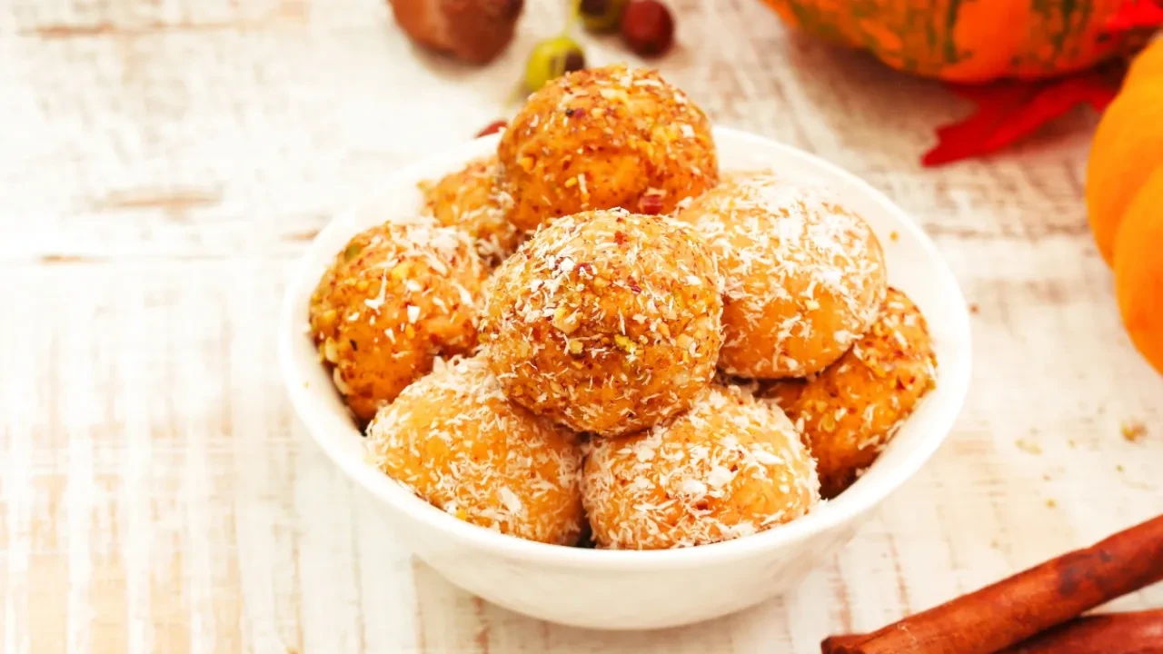 Bal kabağını bir de böyle deneyin! Bu helvayı yiyen tarifini isteyecek