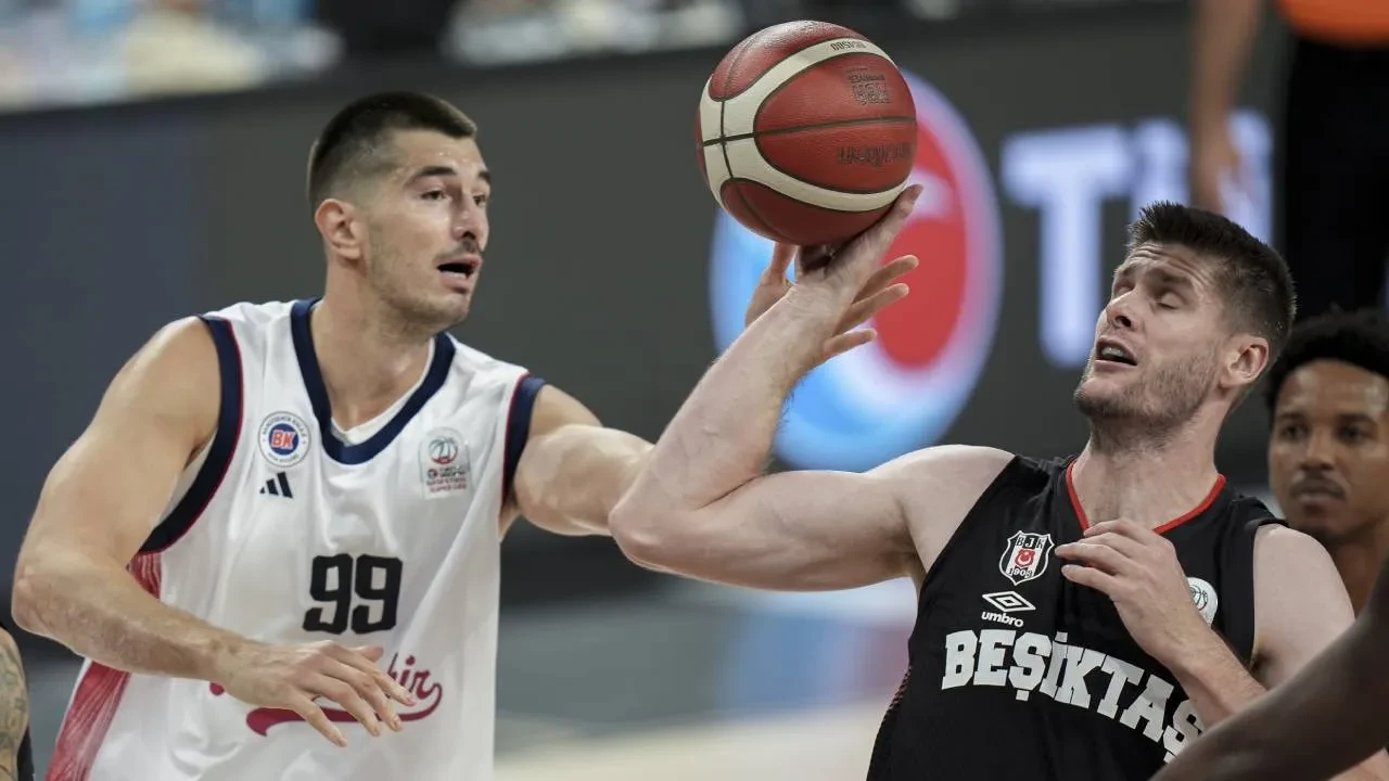 Beşiktaş, Bahçeşehir Koleji'ne kaybetti! Siyah-beyazlılar, 100-96'lık skorla mağlup oldu