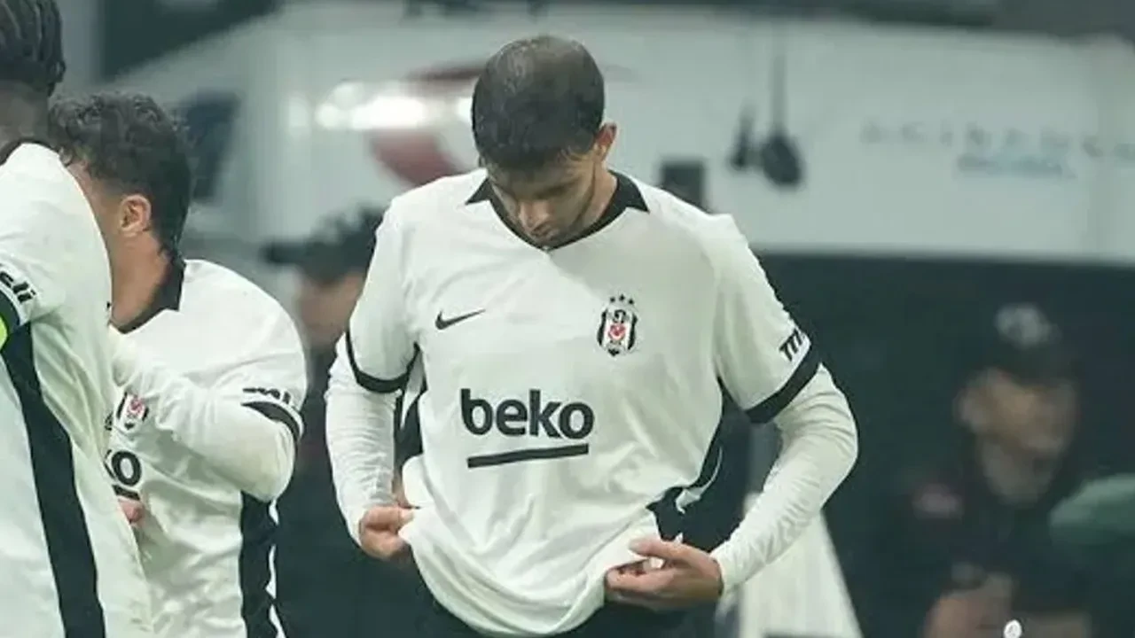 Beşiktaş'ta Ümit Akdağ şoku: Elinde kırık tespit edildi