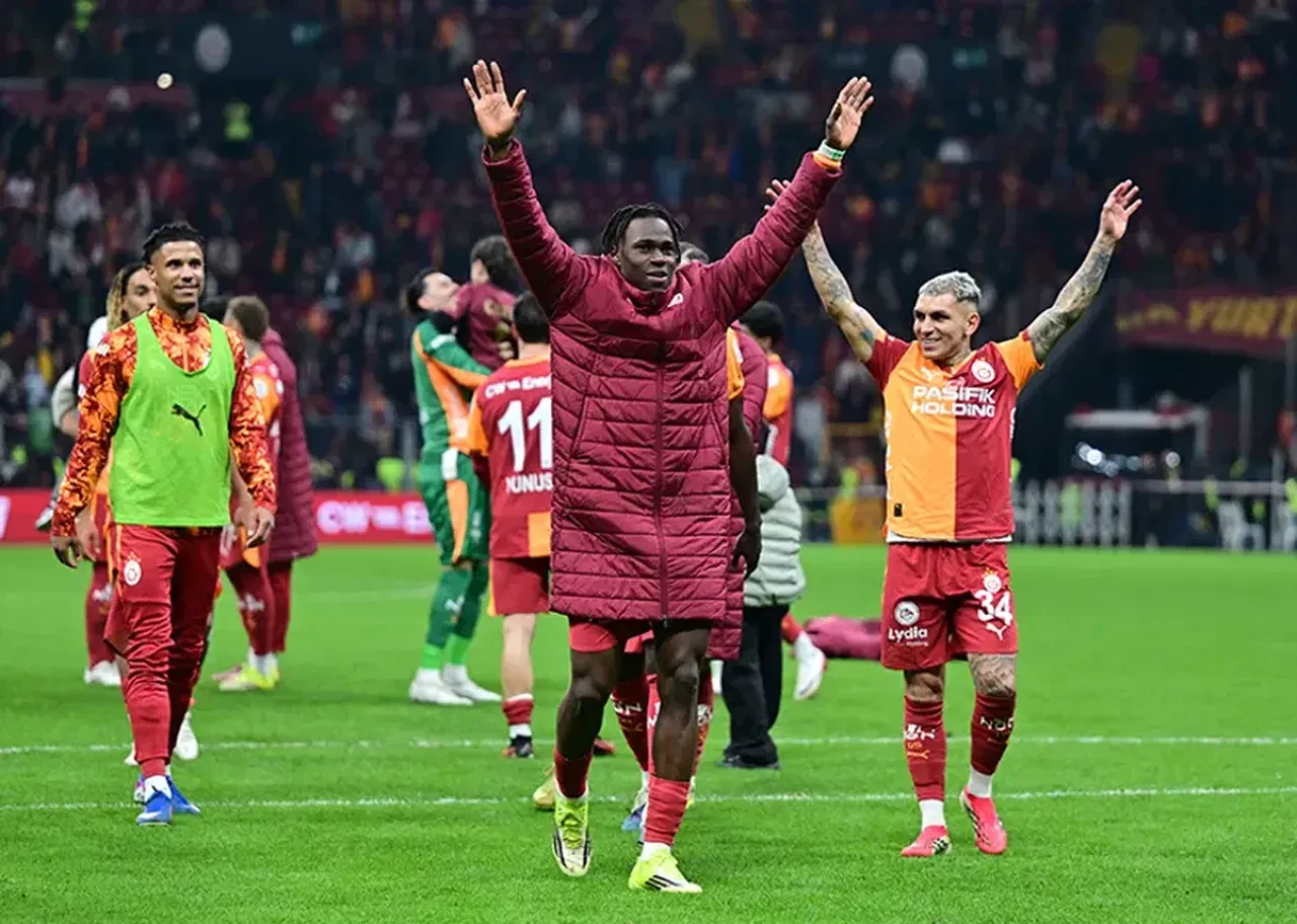 Galatasaray-Fenerbahçe derbisi öncesi Barış Alper, Leao ve Singo kararı!